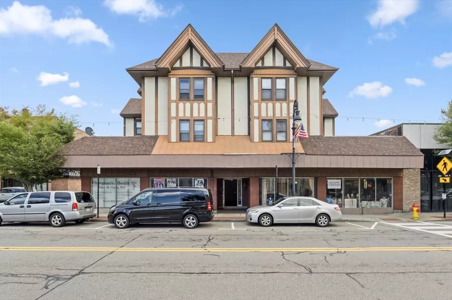 32 S Main St #2, Attleboro, MA 02703