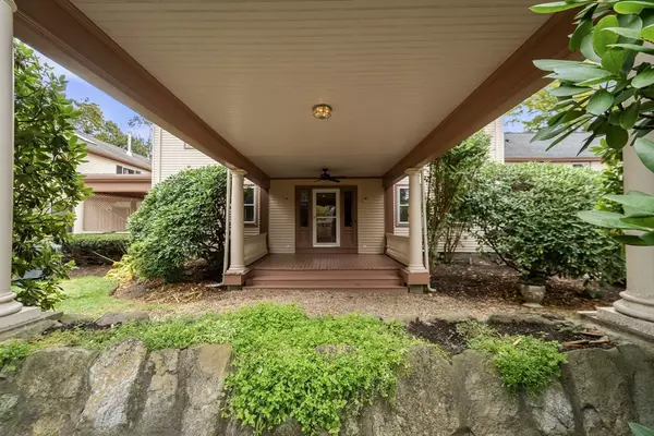 324 Union St #1, Millis, MA 02054