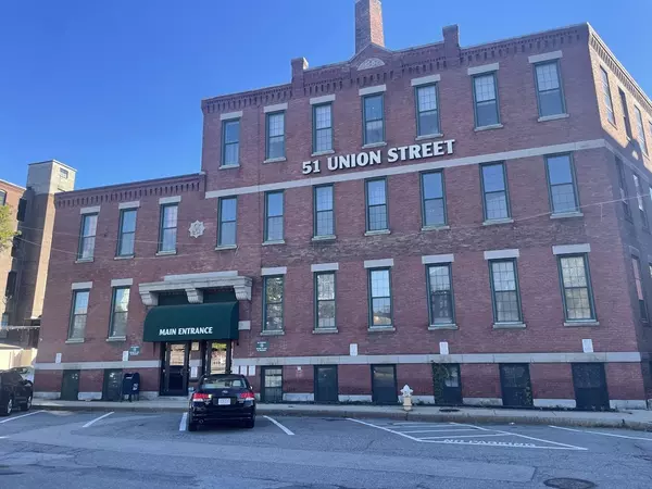 51 Union Street, Worcester, MA 01608