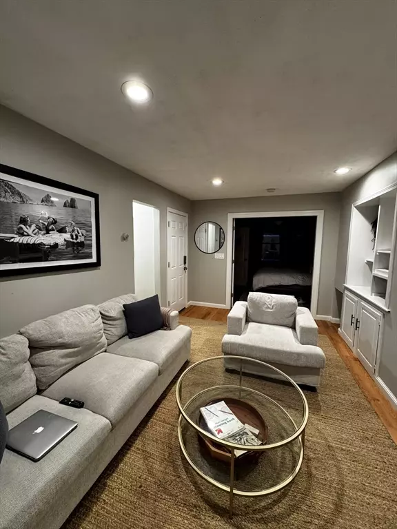 Boston, MA 02128,83 Chelsea #2