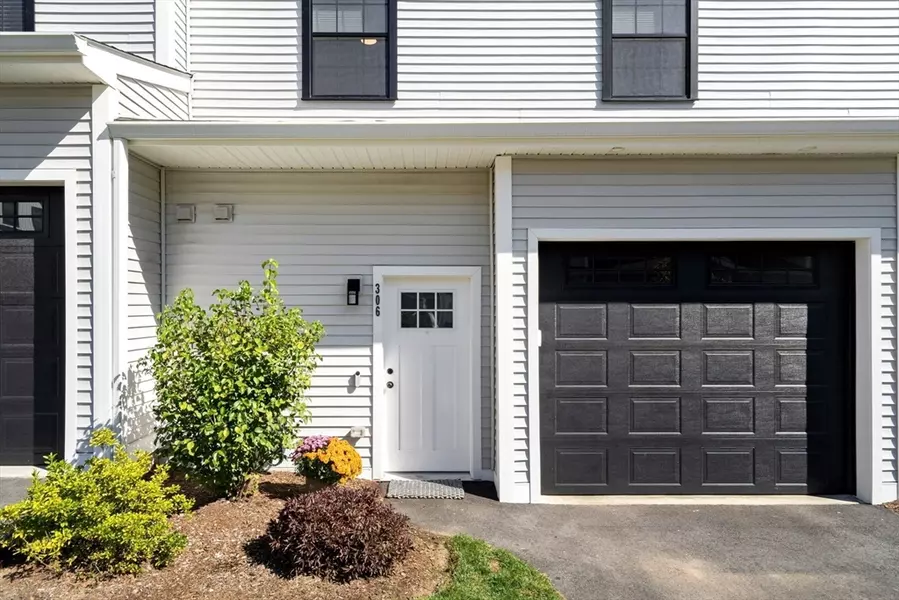 300 Albion Road #306, Bedford, MA 01730