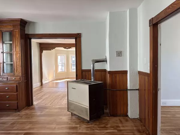 New Bedford, MA 02744,151 David Str #2