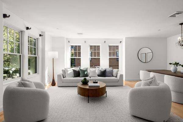 125 Crowninshield Road #125, Brookline, MA 02446