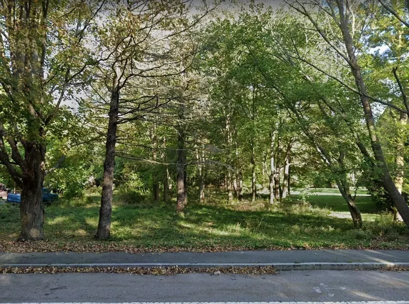 0 S Main St, Raynham, MA 02767