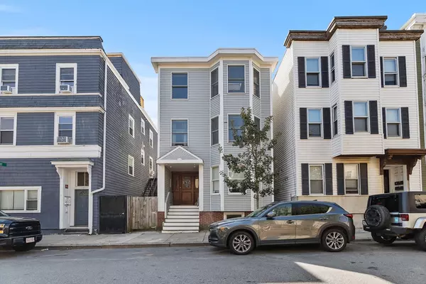 843 E 2nd St #2, Boston, MA 02127