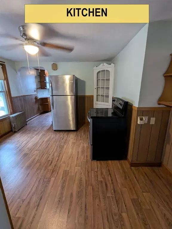 Peabody, MA 01960,6 Oakland Street #2