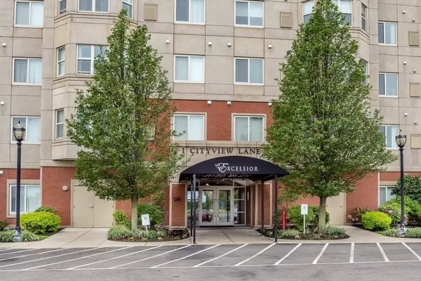 1 Cityview Ln #210, Quincy, MA 02169