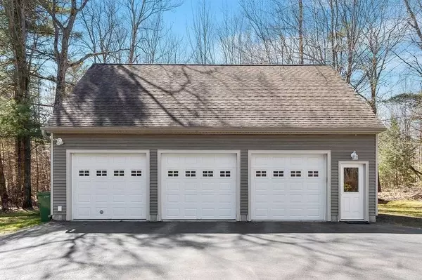 Ashburnham, MA 01430,84 Murray Road