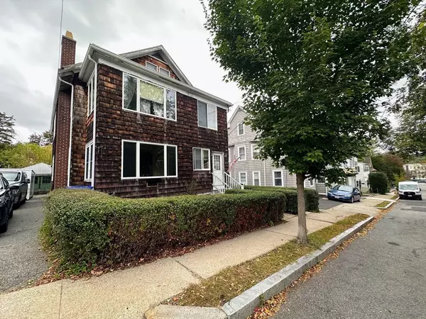 Arlington, MA 02476,25 Mount Vernon Street