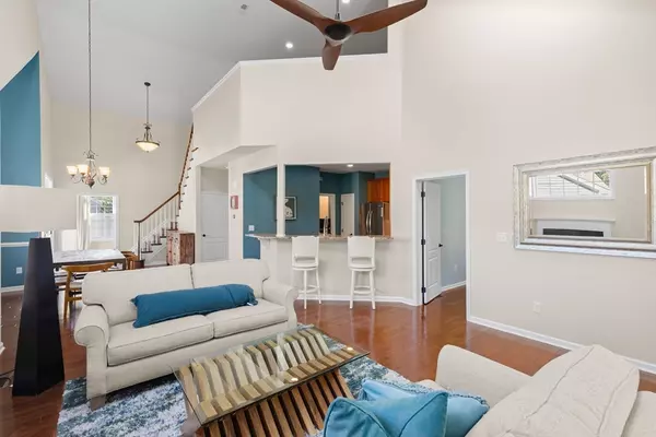 Methuen, MA 01844,42 Hopkins Circle #42