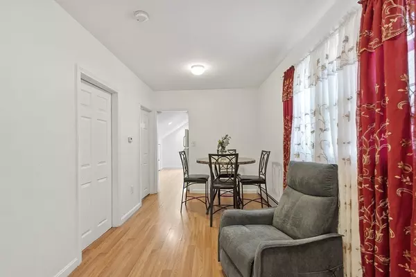 Lawrence, MA 01842,42 Perry Avenue #2