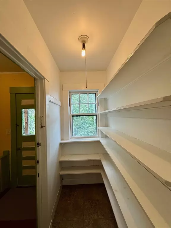 Watertown, MA 02472,7 Oliver Road #2