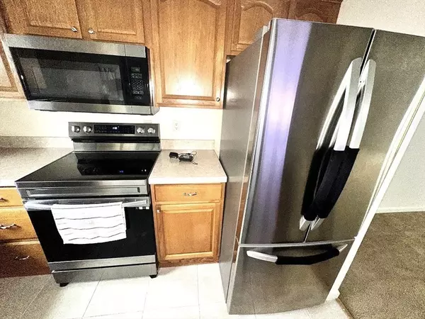 South Hadley, MA 01075,540 Granby Road #62