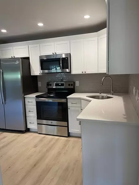 180 Main #2106, Bridgewater, MA 02324