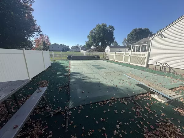 Bellingham, MA 02019,41 Mansion Street