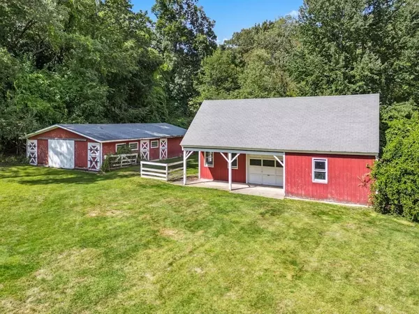 Sudbury, MA 01776,94 Goodmans Hill Rd