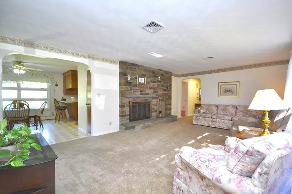 East Bridgewater, MA 02333,38 Leland St