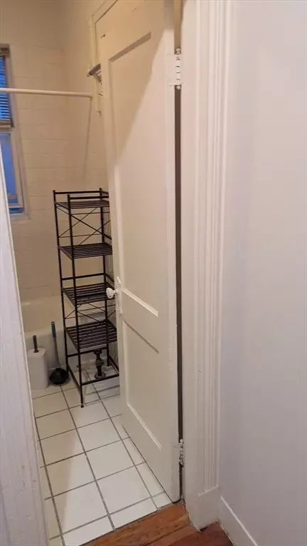 Boston, MA 02135,83 Gordon St #7