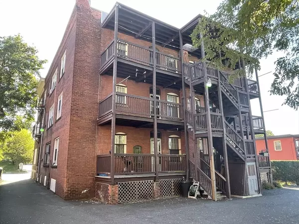 Holyoke, MA 01040,329 Beech Street