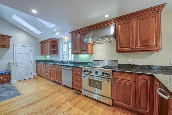 Sharon, MA 02067,2 Beaver Brook Road