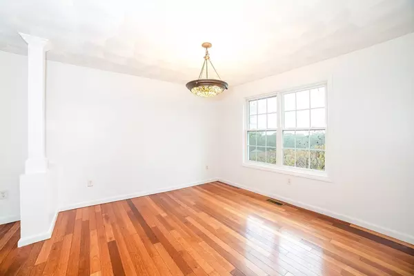 Worcester, MA 01606,41 Mohave Road