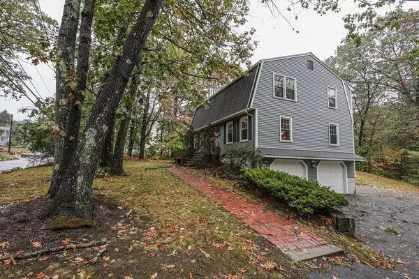 North Andover, MA 01845,12 Farnum St