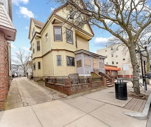 Somerville, MA 02145,176-182 Broadway
