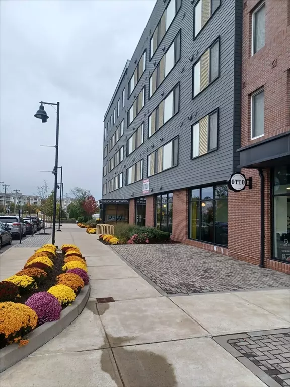 Weymouth, MA 02190,39 Trotter