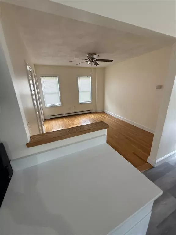Medford, MA 02155,6 College Ave #1