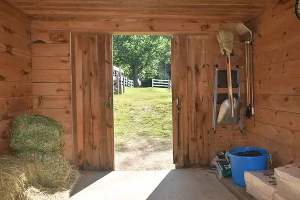 Spencer, MA 01562,111 Northwest Road