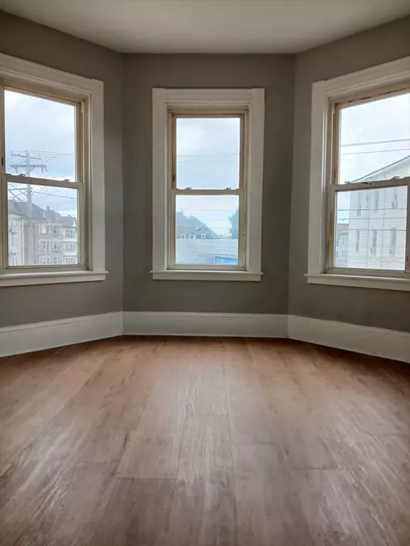 New Bedford, MA 02746,455 Belleville Ave #2N