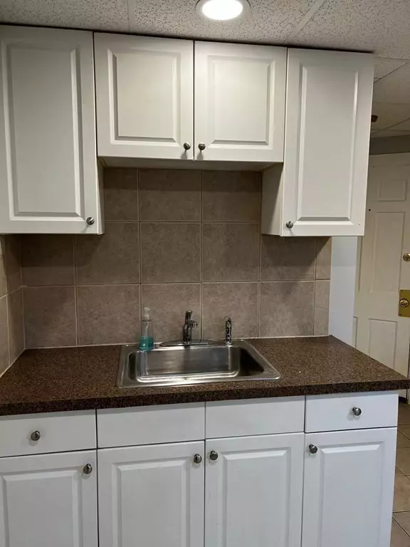 Revere, MA 02151,80 Park Ave #3