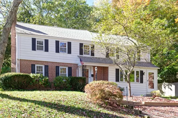 3 Lancaster St, Auburn, MA 01501