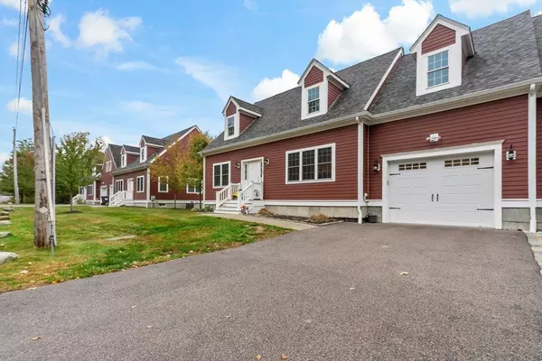 Norfolk, MA 02056,20 Valley St #20
