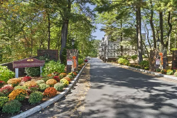 Saugus, MA 01906,9 Broadway #305