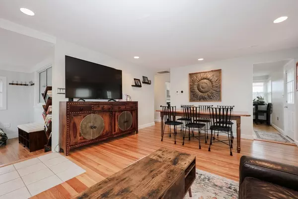 Hull, MA 02045,34 Brookline Ave