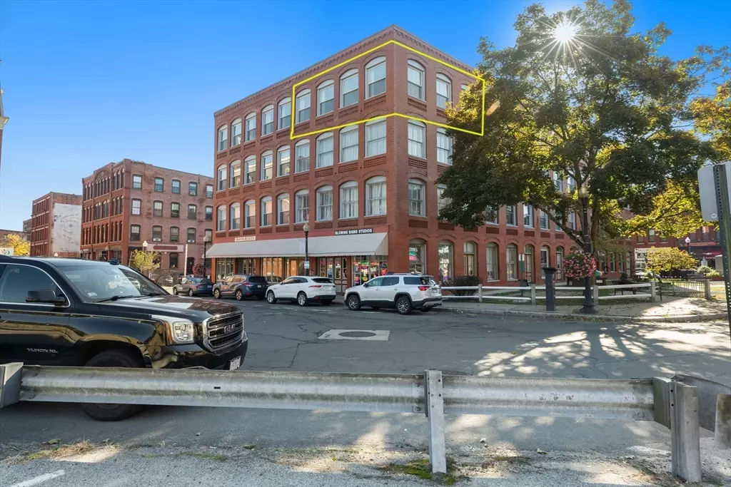 Haverhill, MA 01832,80 Wingate St #4C