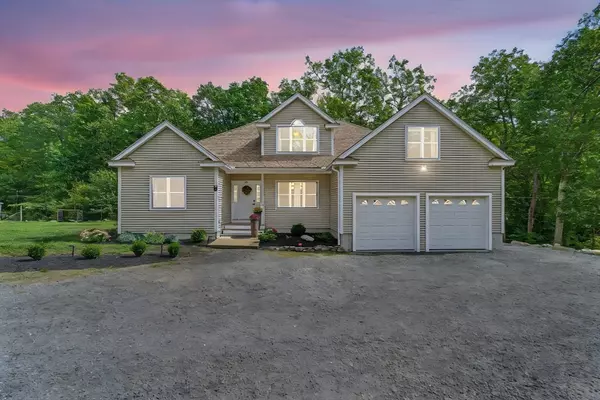 30 Forest St, Newbury, MA 01922