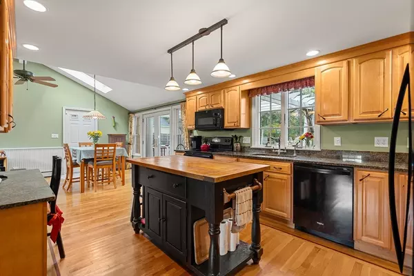 Danvers, MA 01923,53 Centre St