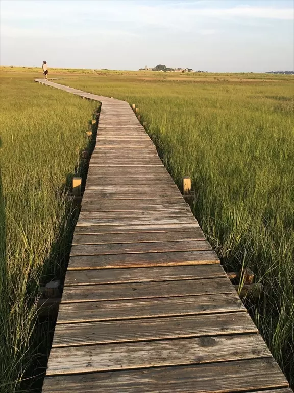 Scituate, MA 02066,37 Moorland Rd