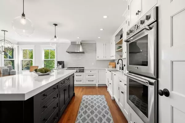 Scituate, MA 02066,37 Moorland Rd