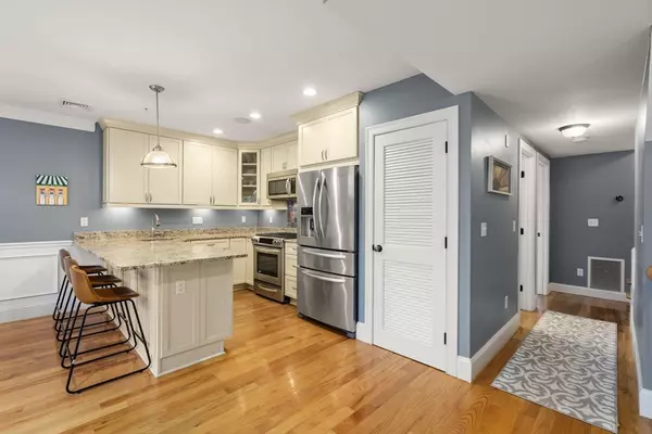 Boston, MA 02132,110 Park Street #3
