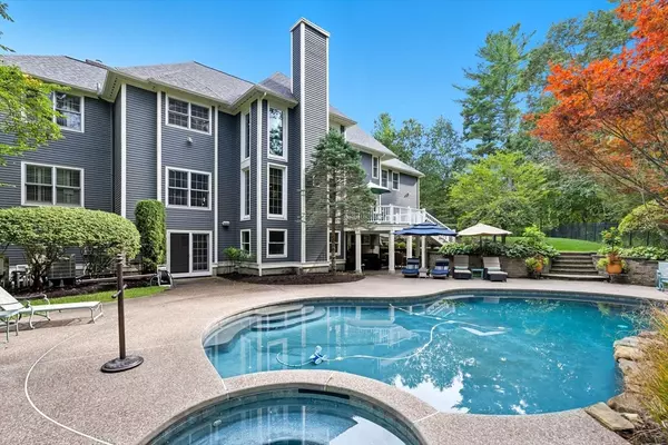 Middleton, MA 01949,3 Warren Dr