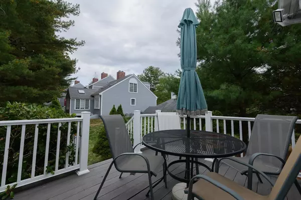 Middleton, MA 01949,1 Mills Point #1