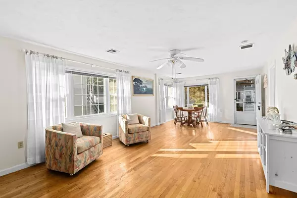 Wareham, MA 02571,11 Turner Ave