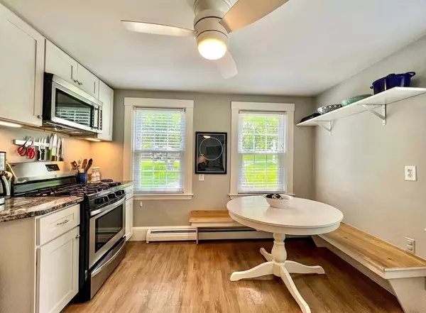 Cohasset, MA 02025,209 Sohier St