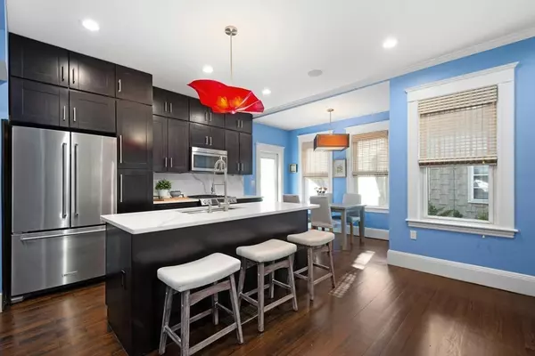 15 Oakview Ter #2, Boston, MA 02130