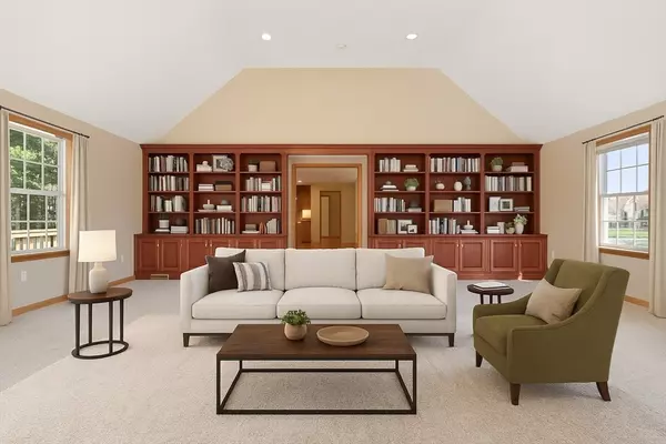 Westford, MA 01886,76 Russells Way