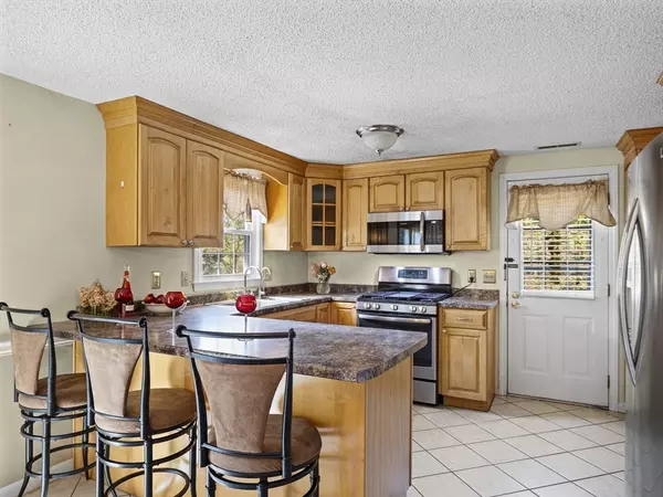 Tewksbury, MA 01876,251 Whipple Rd