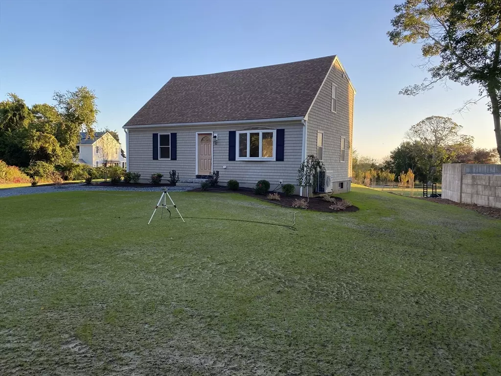 Bourne, MA 02562,42 Siasconset Dr